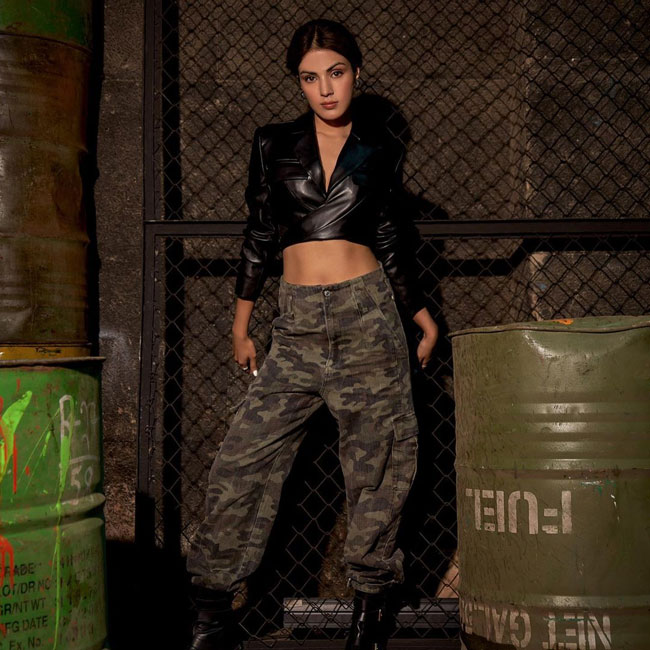 Adorable Looks Of Rhea Chakraborty